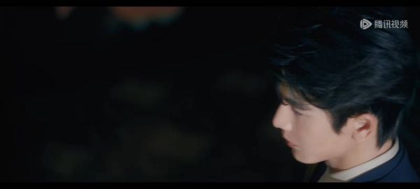 《这一秒过火》感受下张凌赫剧中这个运镜镜头,谁看了不说帅气