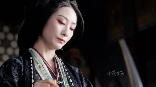 25岁非科班演员演出安陵容,权谋线最有质感