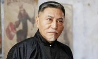 演员王侃因病逝世 两年前曾与九旬父亲牛犇同台走红毯