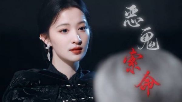 看这一秒过火真的太搞笑了,表面上骂骂咧咧,私底下把剧追平…