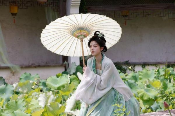 赵今麦古韵悠然。