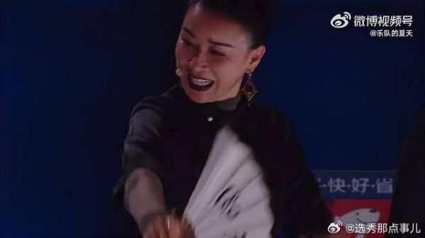 那英周迅一起跳二人转 二人转这种东西仿佛刻在每个东北人的DNA里!