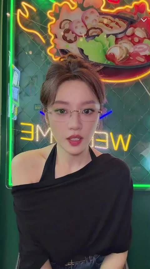 张月生日会选址