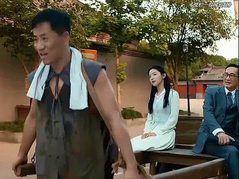 凭栏一片风云起 每一次救人，他都是在用生命冒险