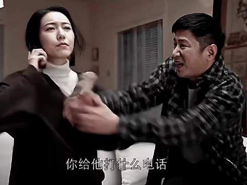 《都挺好》苏明成自带戏剧张力与情绪爆点