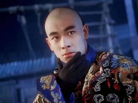 19岁的赵文卓化浓妆演反派，我真怕李连杰打不过他！