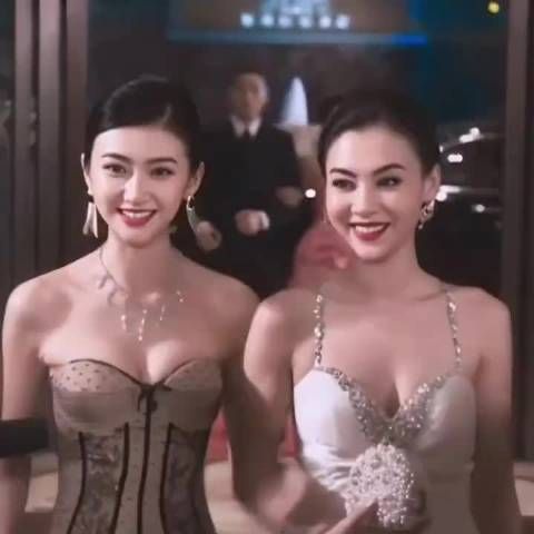 真的很姐妹花!