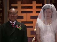 女人带着孩子嫁给姐夫，姐夫以为孩子是自己的，没想到开业典礼这天孩子要生了