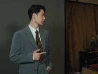 温文尔雅的叶先生，行走的衣架！西装革履大帅哥