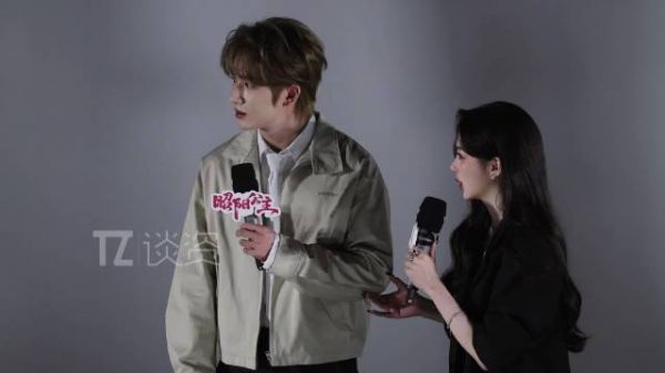 这个李宏毅完全是长在孔雪儿的笑点上来的！