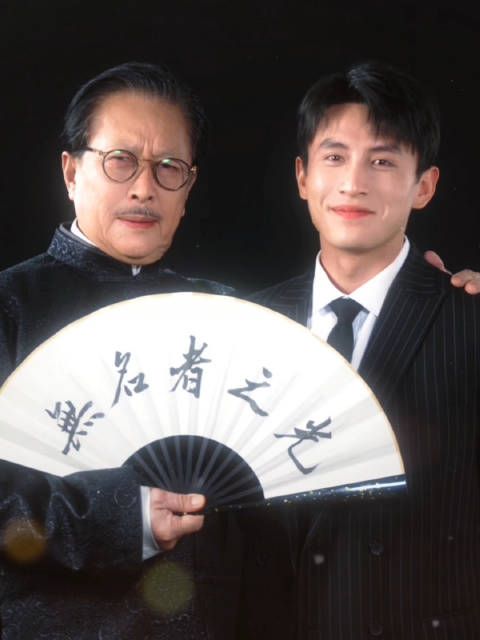无名者之光暑期档上线，红果短剧讲述身份信仰抉择