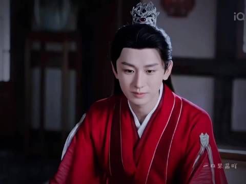 还是意难平啊，刷到莲花楼还是眼睛湿湿的，他照顾到了所有人，唯独忘记了自己
