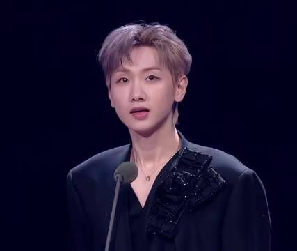再看一次汪苏泷TMEA领奖还是会被爽到