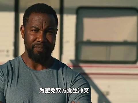 小伙师从顶级特工，拳台格斗震惊全场