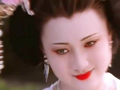 当年她们仨同时出场，后宫三千佳丽竟被秒得渣都不剩！