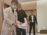 19万的“回春针”、69岁生二胎？75岁张纪中娇妻曾说：他老当益壮