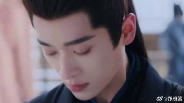 《锦月如歌》 天啊，这个男生哭得好好看！