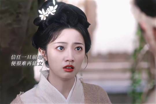锦朝逼父签和离书，带母亲回纪家安葬