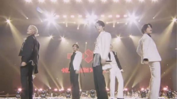 TXT《STICK WITH YOU + SO WHAT + LO$ER=LO♡ER》舞台