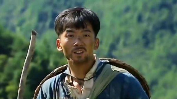 陈创一曲花鼓灯，演尽福贵半生人间疾苦，跳哭上亿人
