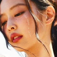 金珍妮全球爆火热门单曲的MV男孩，她好有眼光！