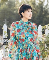 原来他们是两口子，低调拍戏，都是国家一级演员，如今丁克也幸福