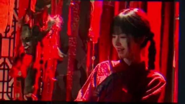 鞠婧祎自带磨皮滤镜，美貌自动卡点