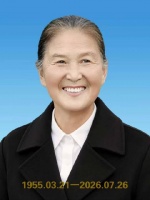 陈盆滨因知识不足未能救母致歉，妈妈对不起