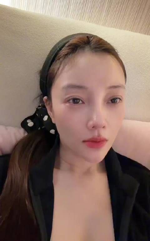 李小璐说自己遭受了八年网暴（从有嘻哈那事开始）