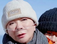 蔡明也没想到，拼搏一生、身价千万的她，老了还要为40岁儿子操心