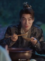 还是那个熟悉的老五，一出场就是喜剧人，好玩又搞笑，简直是气氛组担当