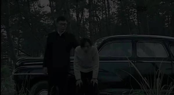 翠萍第一次坐车身体不适,吐了之后心疼自己的羊汤大饼 谍战剧|潜伏