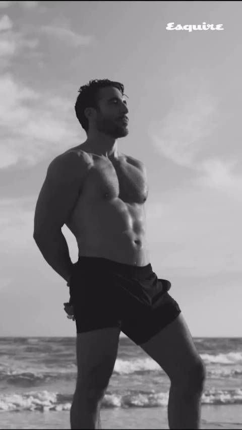 Miguel Ángel Silvestre 出镜阿玛尼香水新大片,行走的荷尔蒙,太帅了!