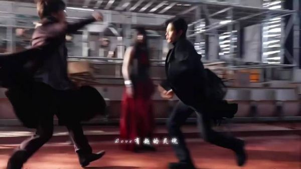 肖战徒手完成过肩摔，动作戏流畅自然