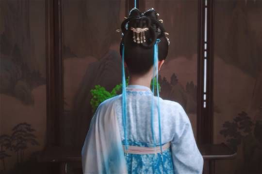 吴谨言领衔主演《御廷谣》湖南卫视芒果TV热播中