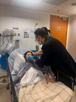 突发！香港金像影后拍戏受伤，嘴唇缝逾50针，宣布全面停工