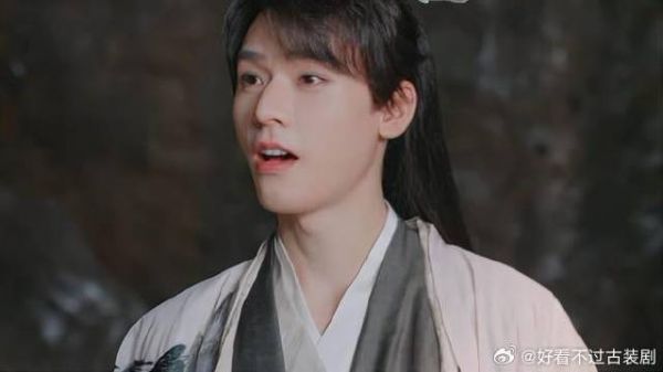 《狐妖小红娘》 东方月初很是调皮啊，你这是涂山红红养出的娃吗？