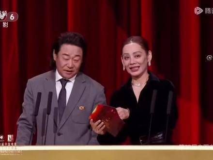 终于轮到我用这首歌了,最佳男演员奖易烊千玺