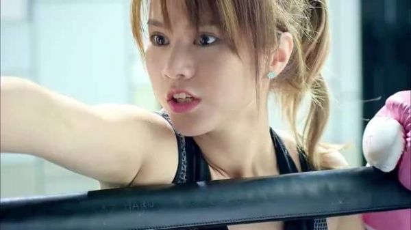 女儿回家爸爸不认识了，最后还抱得美人归
