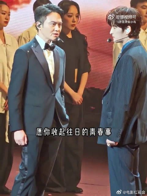 张远广州演唱会张智霖扮新郎，舞台剧修罗场