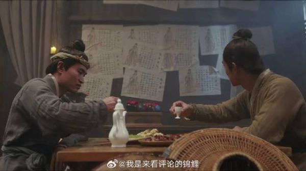 城郊小饭店里 客人讲这儿的故事,邪门的很