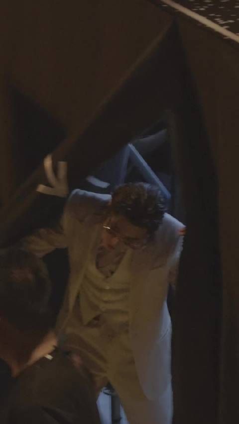 特么要笑丝了 撤回两次