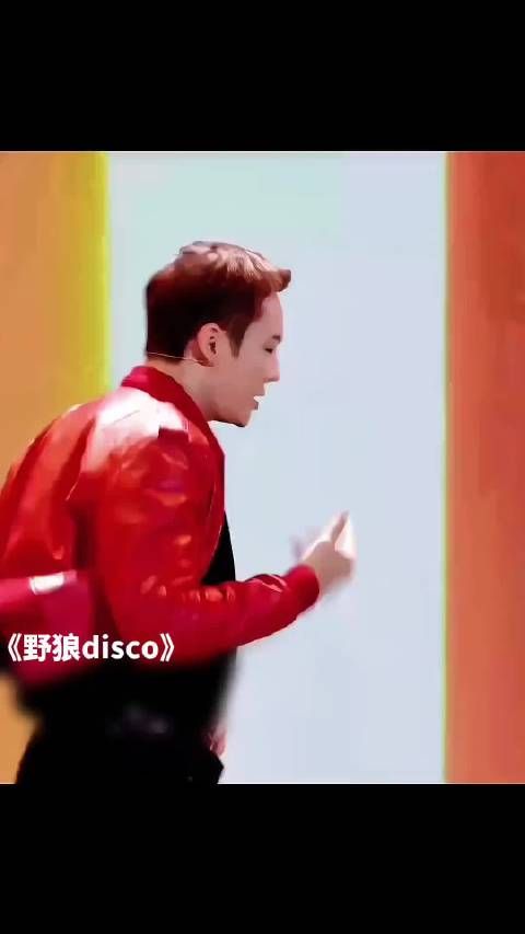 啊啊啊啊佛爷唱粤语歌太好听了 后续会不会出单曲和再开演唱会我一定买票！