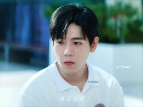 夏浩然护友方式与Emily对比，内核一致风格差距明显