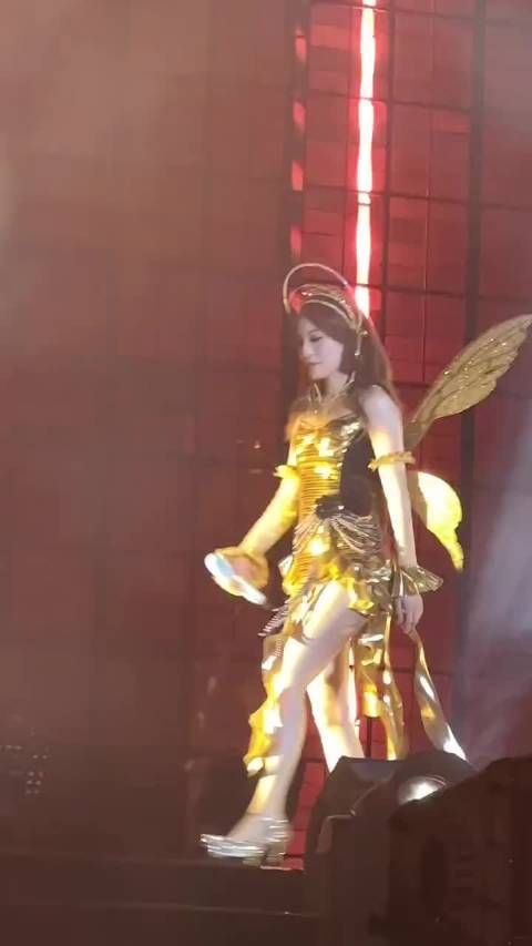张韶涵真的担当的起“励志女王”的称呼