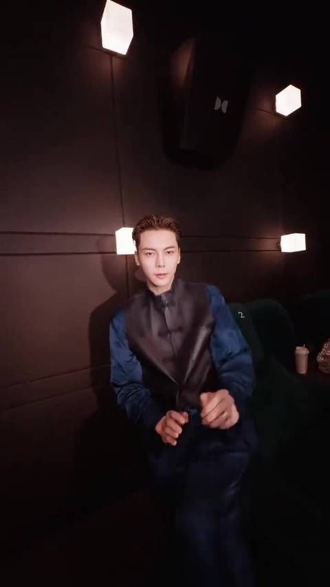陈伟霆曾舜晞真拍了正太扭腰！ 所以嫂子是指尹新月吗？
