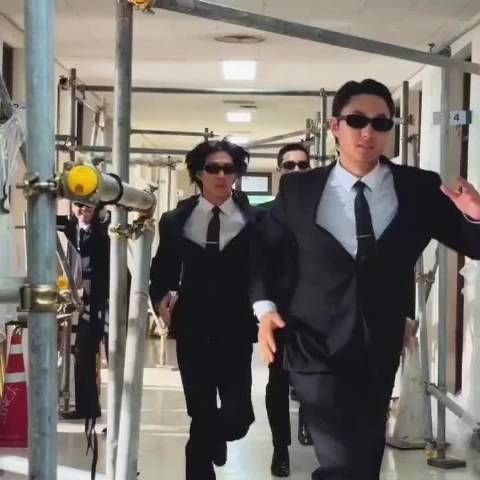 宁艺卓一出来真的特别显眼 而且宝格丽和宁宁好搭