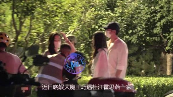 13岁嗯哼个头快赶上妈妈，少年模样