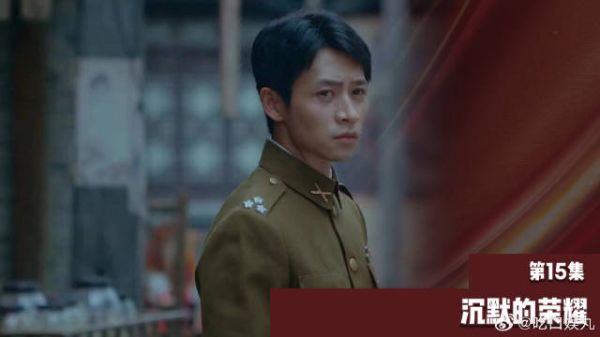 女特务心机潜入单身宿舍，不料被军官一句反杀！(15)