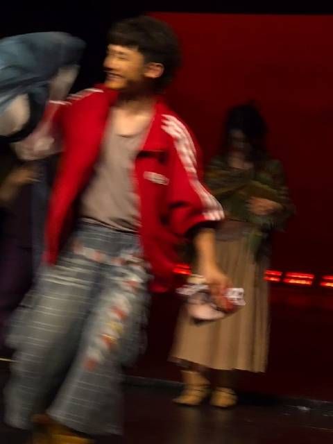 “不回来啦？”那段只能拍到一点点龙……但是好可爱呀！